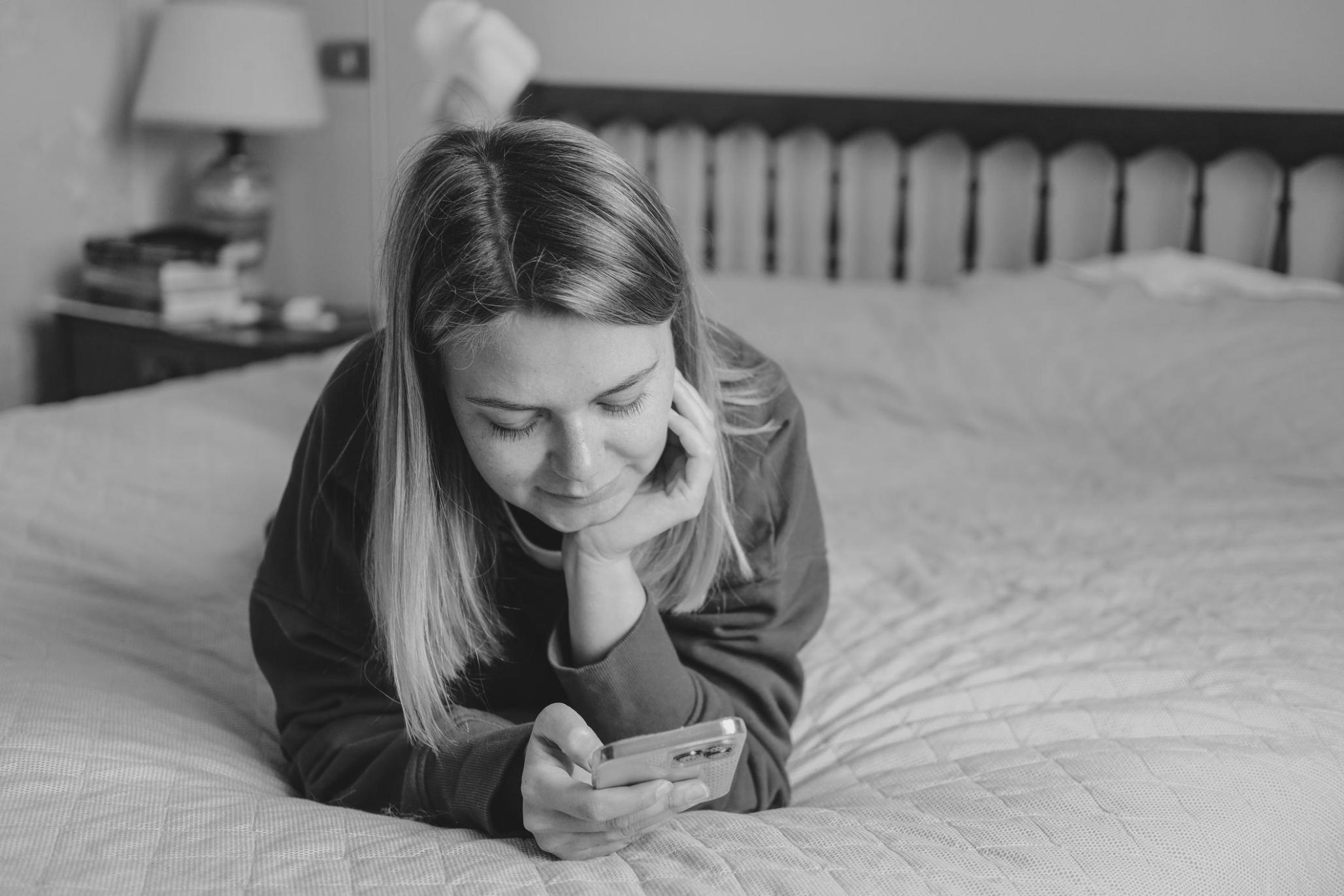 Interactive online learning platform demonstrating SEO analytics tools and methodologies